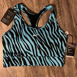 Nike Swoosh Sports Bra